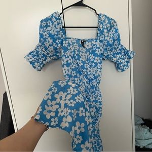 Flower 🌸  Puffer Dress